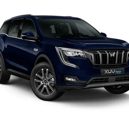 2024 Mahindra XUV 700