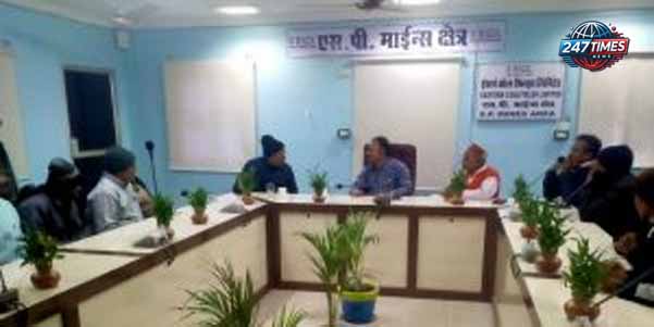मजदूरों की समस्याओं का निदान नहीं हुआ तो आंदोलन: पूर्व स्पीकर शशांक शेखर भोक्ता का बयान परिचय: