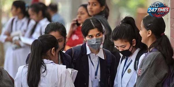 CBSE Board Exam 2025: रांची के इस स्कूल में 6:30 घंटे भूखे-प्यासे बैठे रहे 94 परीक्षार्थी, जानें पूरा मामला