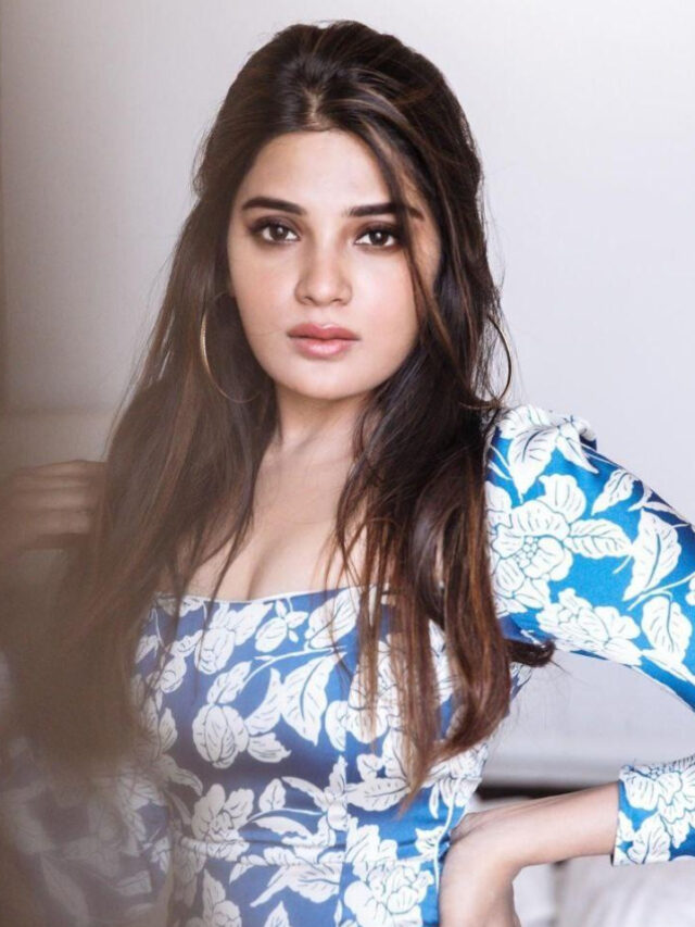 Aathmika Birthday: ‘नरगासूरन’ से ‘चंद्रमुखी 2’ तक, जानें एक्ट्रेस की टॉप फिल्में और करियर सफर