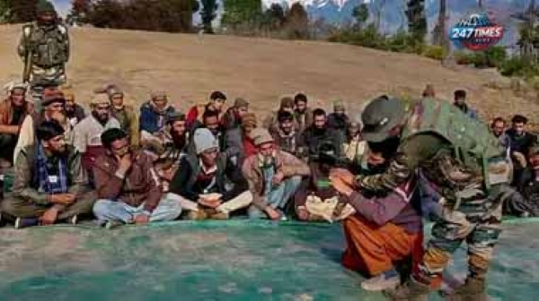 Pahalgam Terror Attack के बाद सेना का बड़ा कदम: Rajouri में गांववालों को दी जा रही हथियार चलाने की ट्रेनिंग