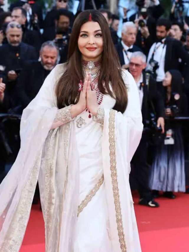 Cannes 2025 में ऐश्वर्या राय का सिंदूर लुक वायरल, अमिताभ बच्चन की पोस्ट ने बढ़ाई चर्चा